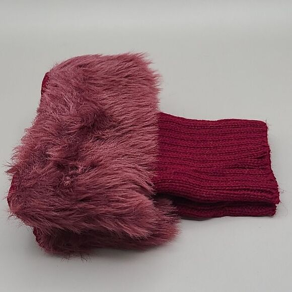 Maroon Faux Fur Boot Cuffs, NWOT - Picture 3 of 5